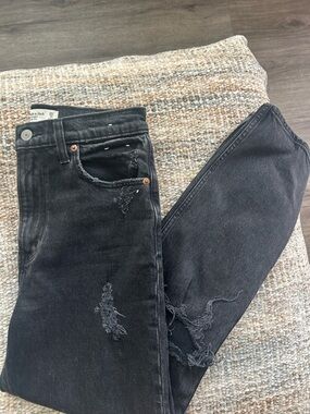 Abercrombie & Fitch 90’s straight ultra high rise black jeans with rips